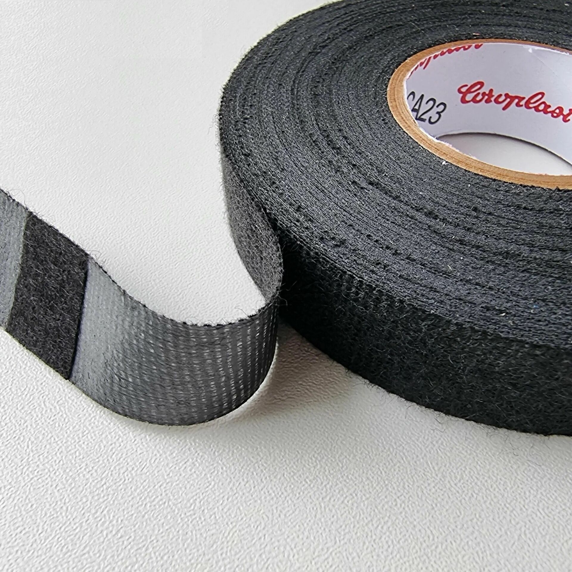 Coroplast 8551 Tüylü Bez Bant 19mm x 15m