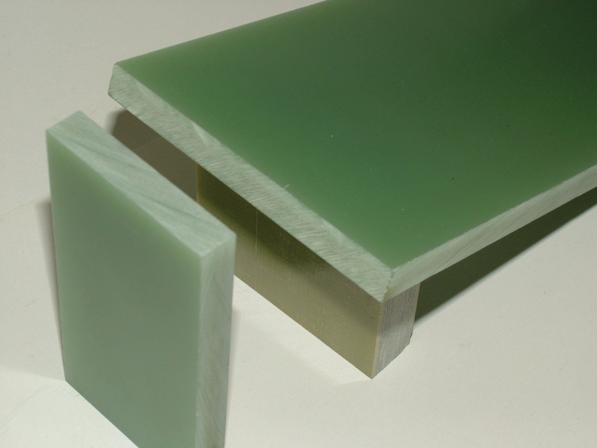 Epoksi Levha 2,00 mm 1220*2440mm 1 Plaka